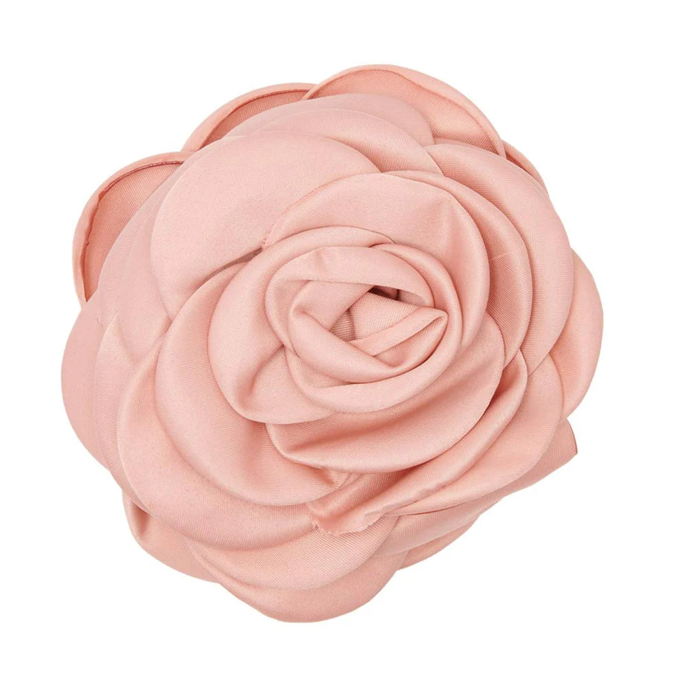 Pico - Giant Satin Rose Claw - Nude