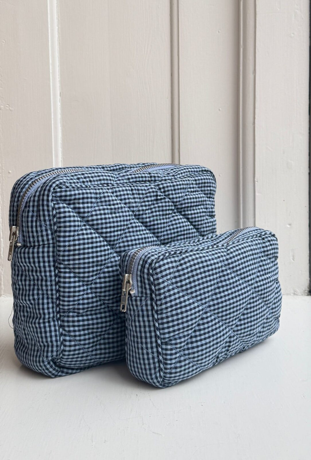 Boii - Simba Small Toilet Bag - Mini Blue Check