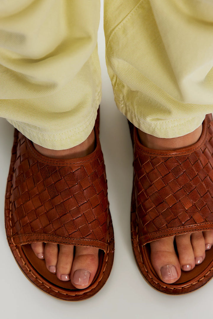 VIBAe - Saint Tropez Woven Sandals - Cognac Brown