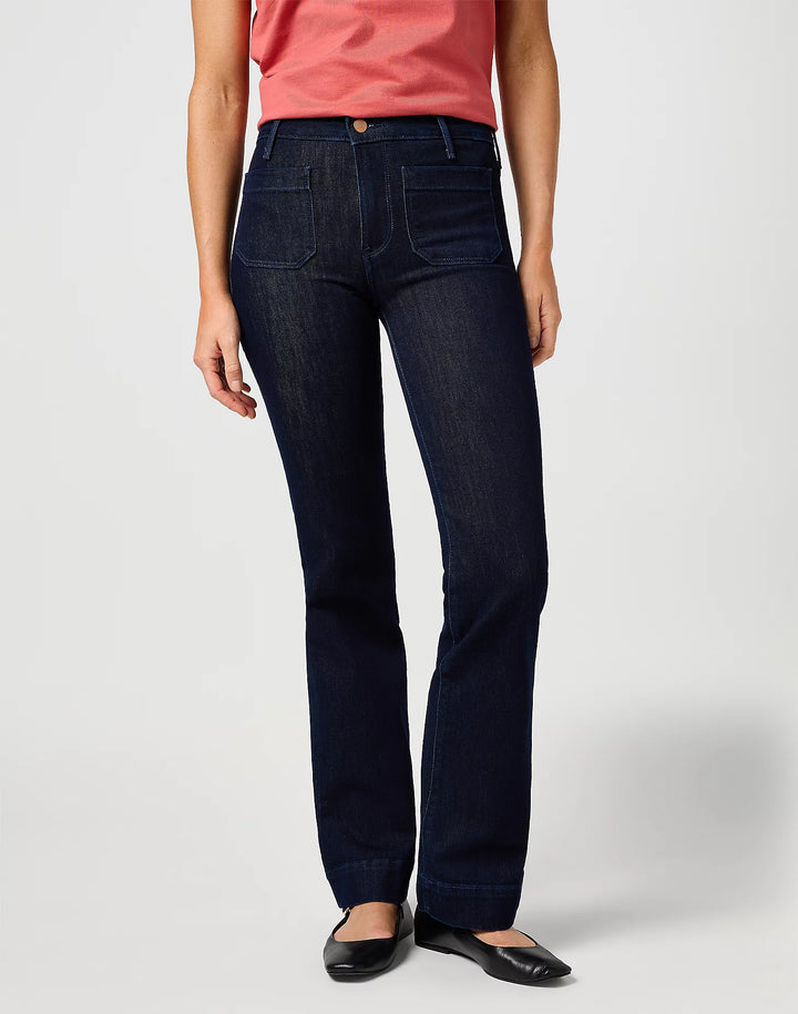 Wrangler - Flare Jeans - Soft Moonlight