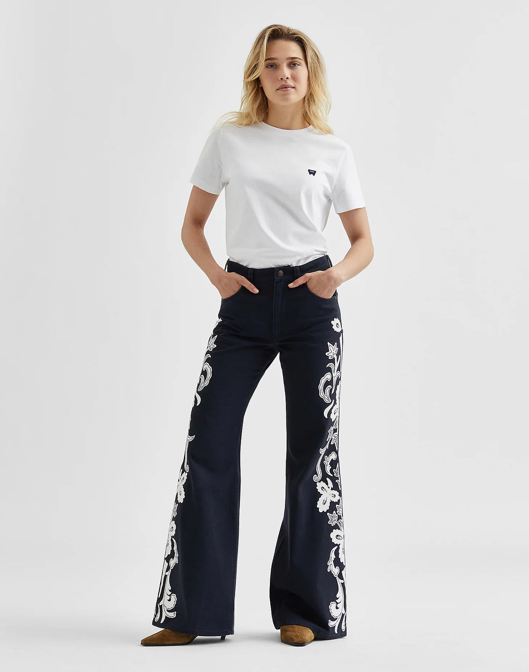 Wrangler - 70s Flare Jeans - Dark navy
