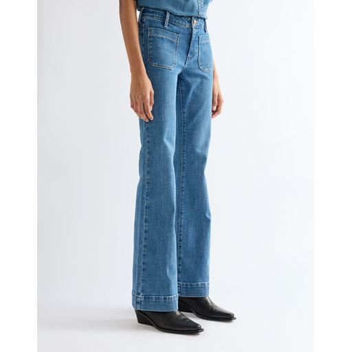 Wrangler - Flare Jeans - Indigo Rush