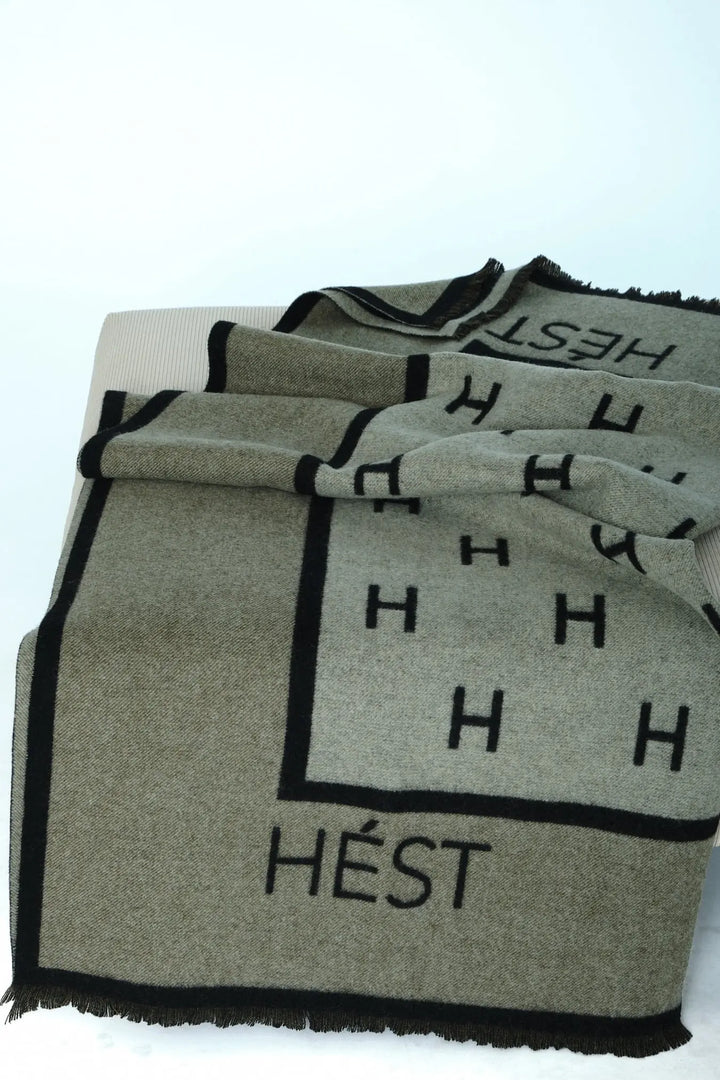 Hést - Manon Tæppe - Winter Moss - Onesize