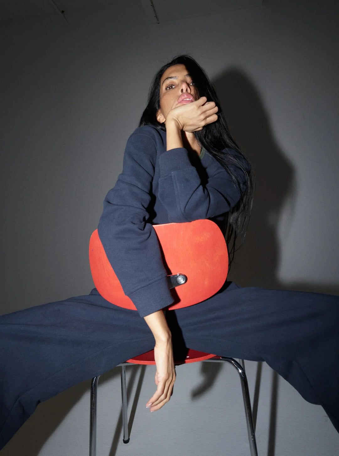 Heyanno - Peace Out Sweatshirt - Baritone Blue
