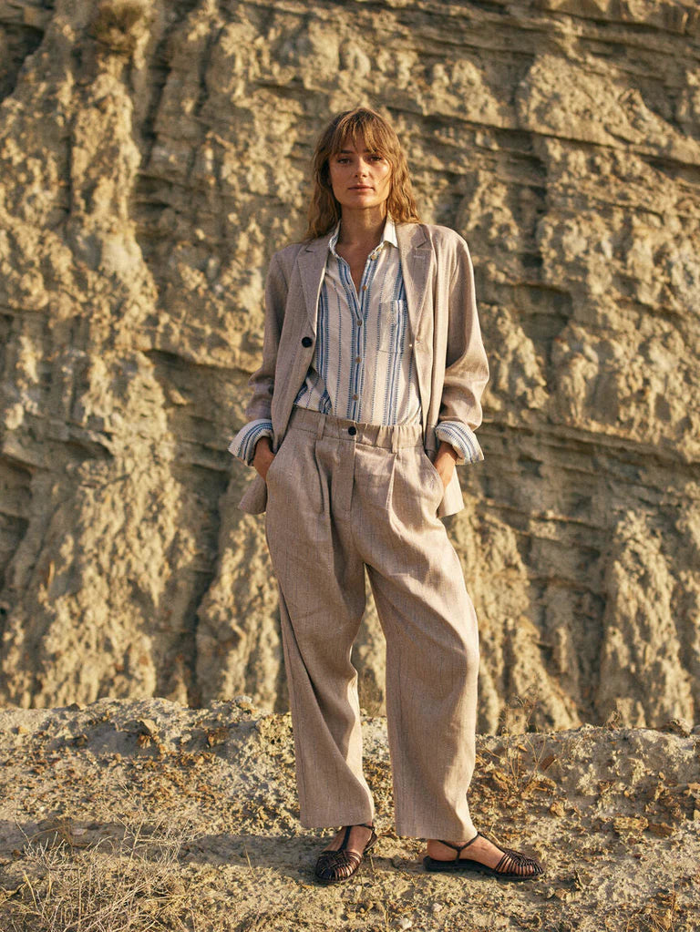 Heyanno - Gentle Herringbone Trousers - Iced Coffee