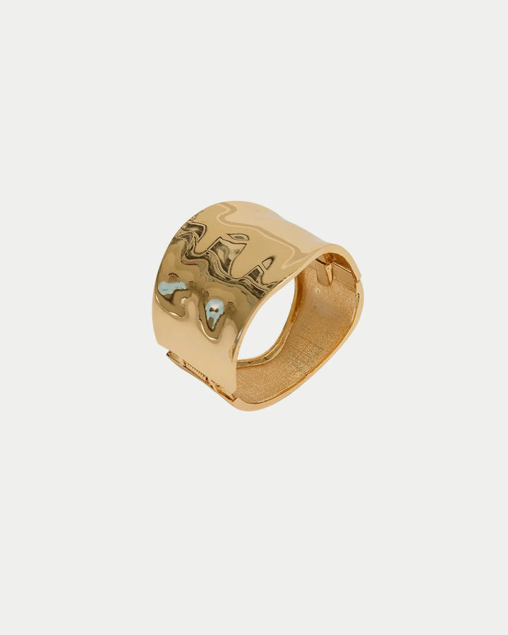 Bow 19 - Bold Bracelet - Gold