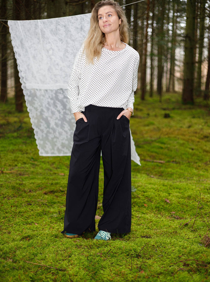 Black Colour - Davina Wideleg Pants - Black