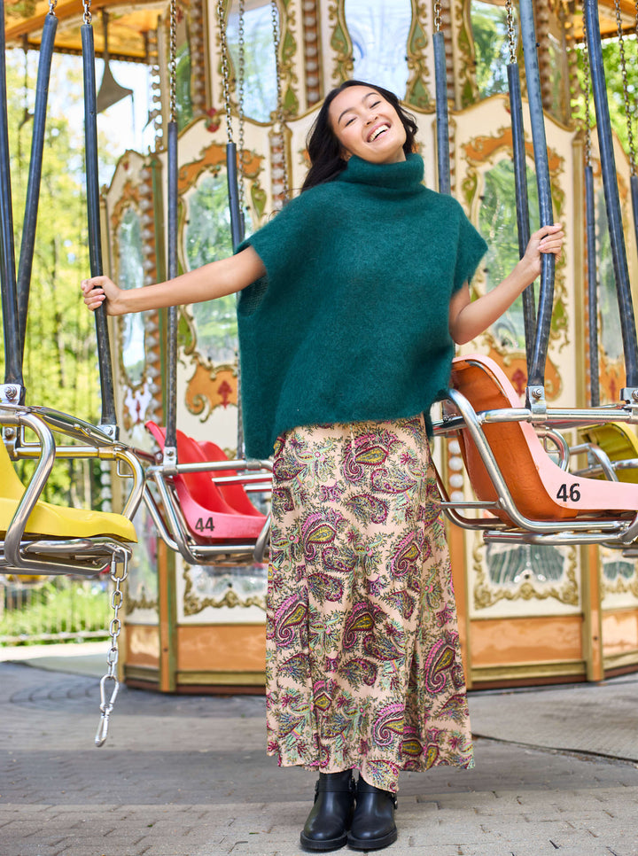 Black Colour - Bjoerk rollneck vest - Bottle