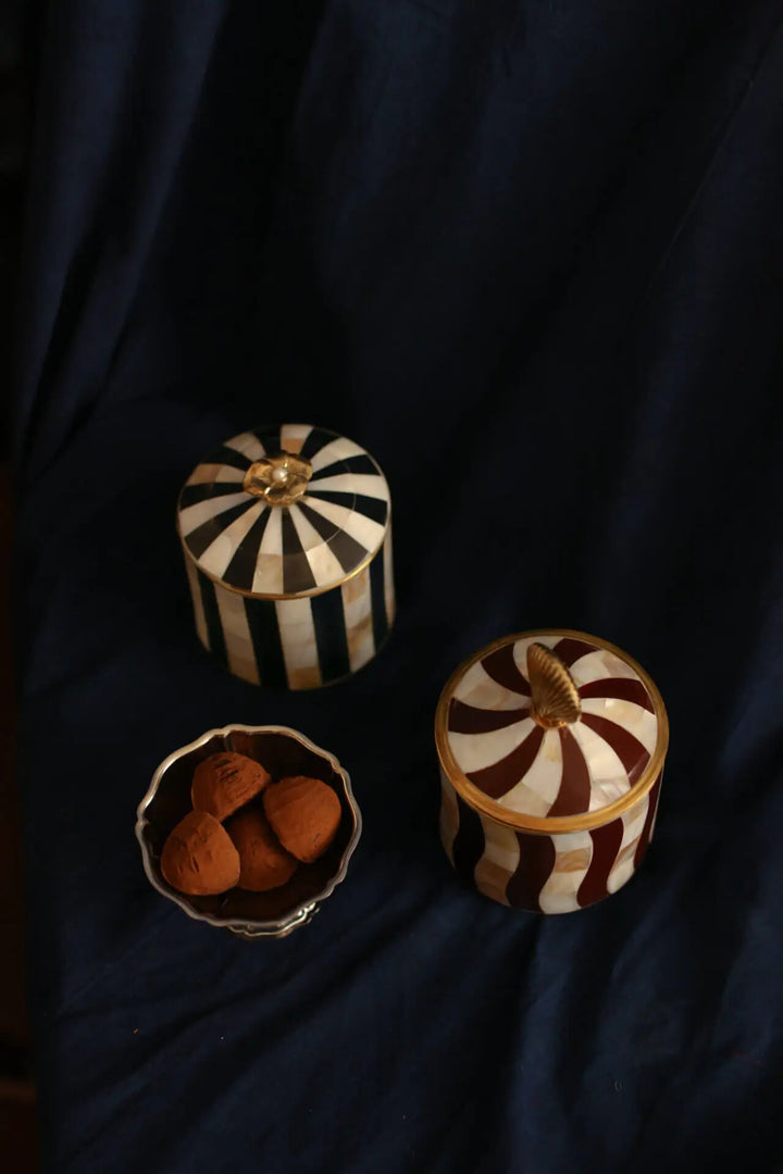 Doing Goods - Abby Shell circus Box - Large - Burgundy