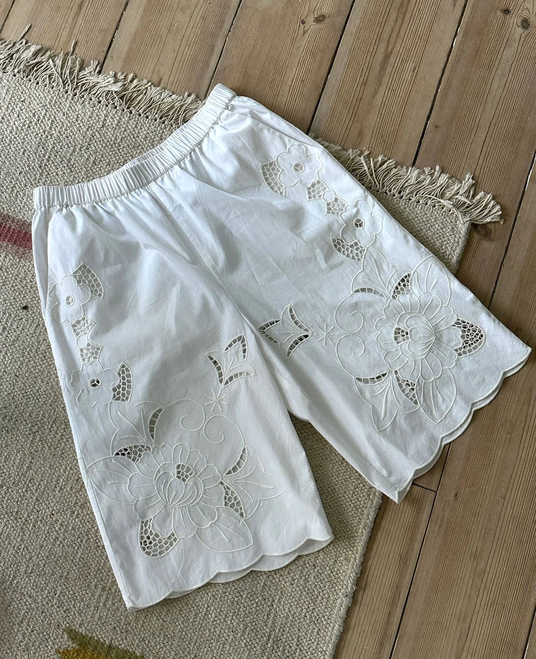 Sissel Edelbo - Adeline Bermuda Shorts - Ecru