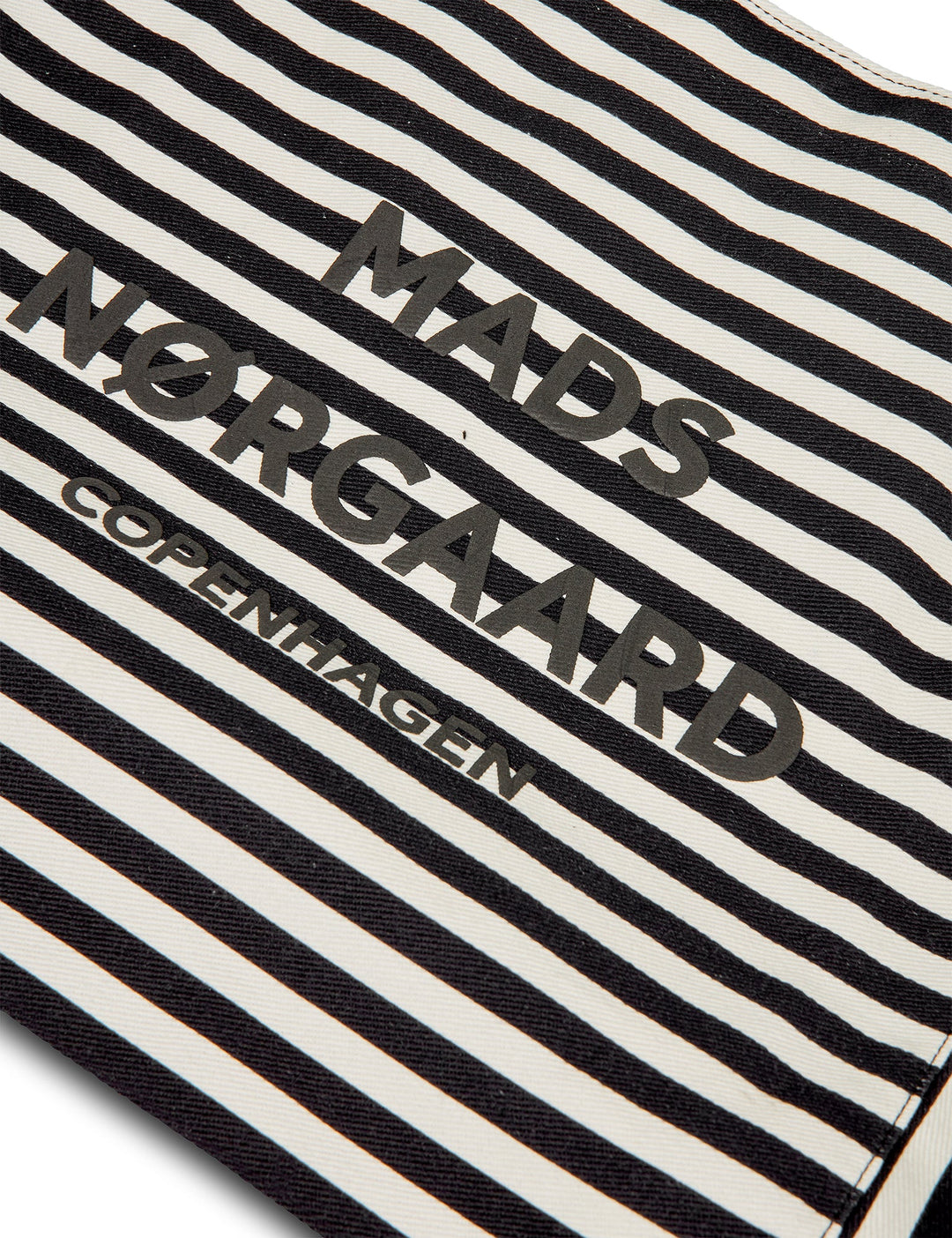 Mads Nørgaard - Boutique Athene AOP Bag - Stripe AOP/Black