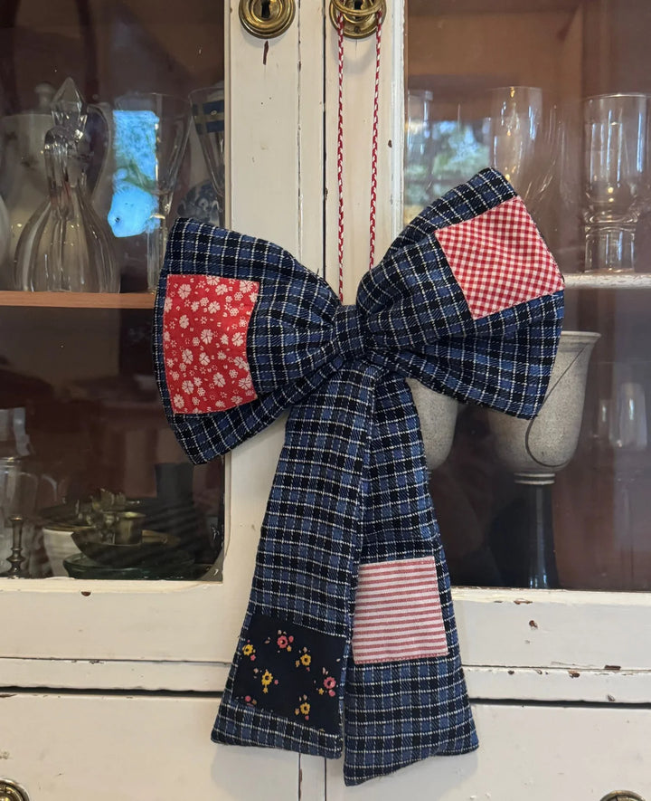 Sissel Edelbo - Large Bow - Blue Checks