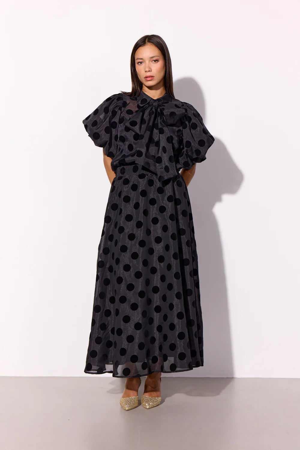 Hunkøn - Bobby Long Skirt - Black w/dots