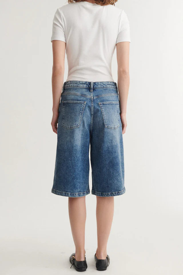 Basic Apparel - Ea Shorts - Stone Washed Denim