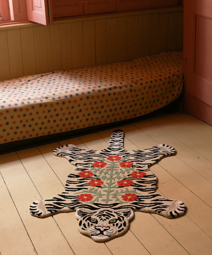 Doing Goods - Floral White Tiger Rug - Large