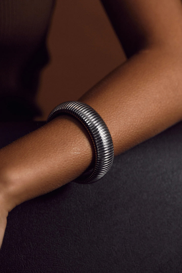 Bow 19 - Sahara Bracelet - Silver