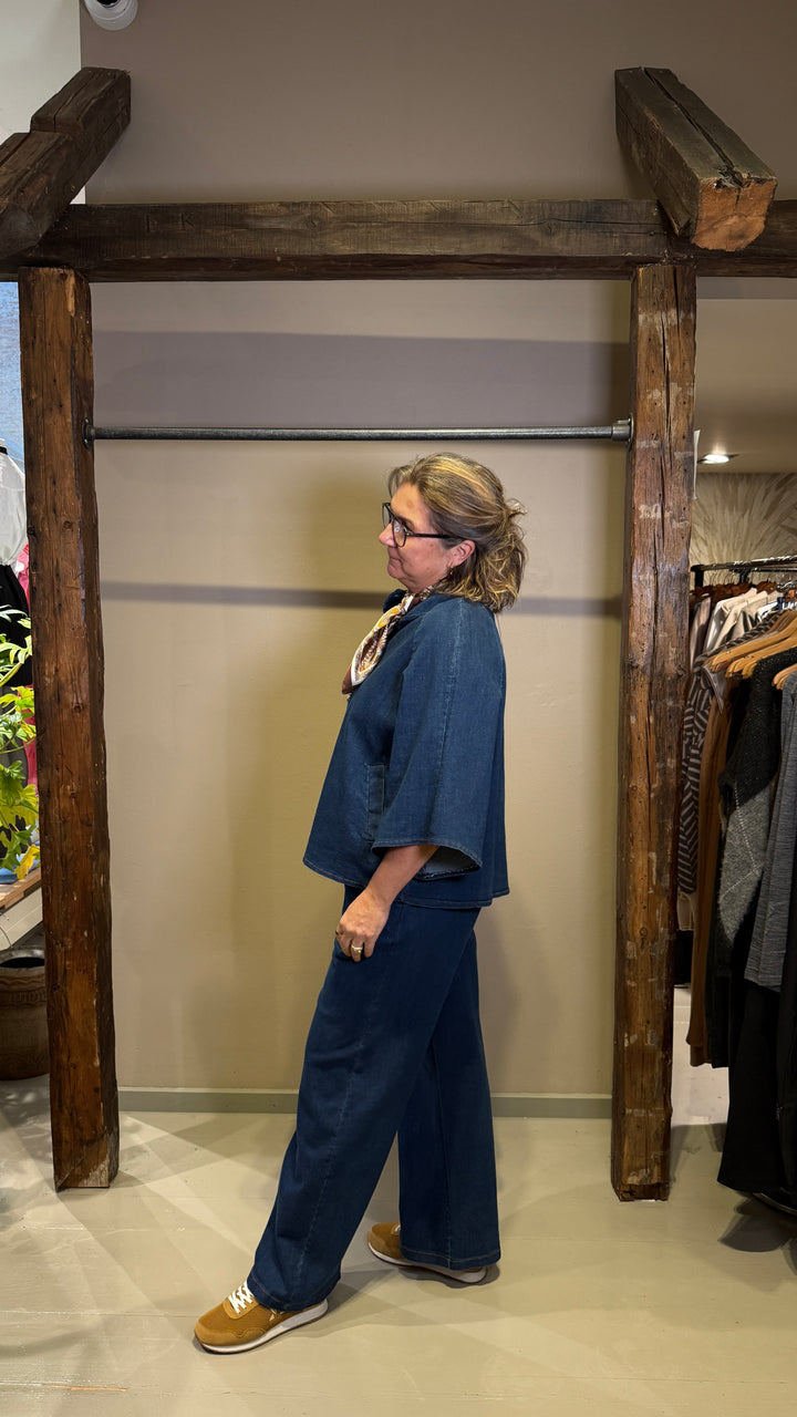 Marta - Arwen Jakke - Medium Blue - Onesize