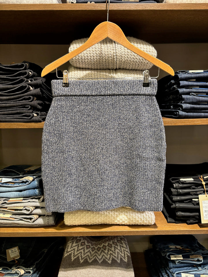 Basic Apparel - Randi Short Skirt - Poppy Seed/Sky Captain