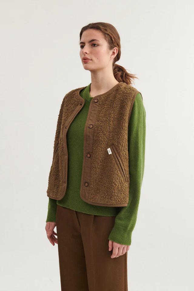 Basic Apparel - Ida Vest - Capers Green