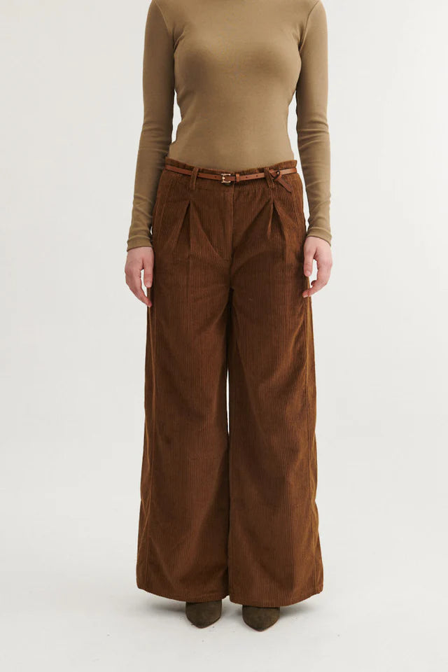 basic apparel - Isa pants - Desert palm