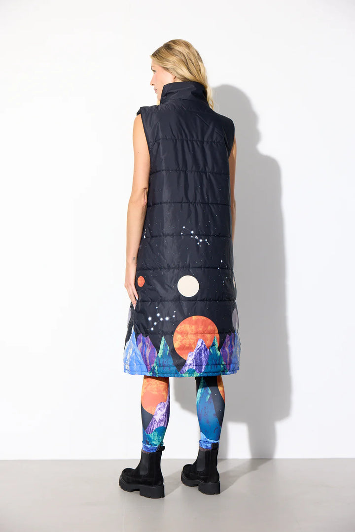 Hunkøn - Justice Long Vest - Outer Space Art Print