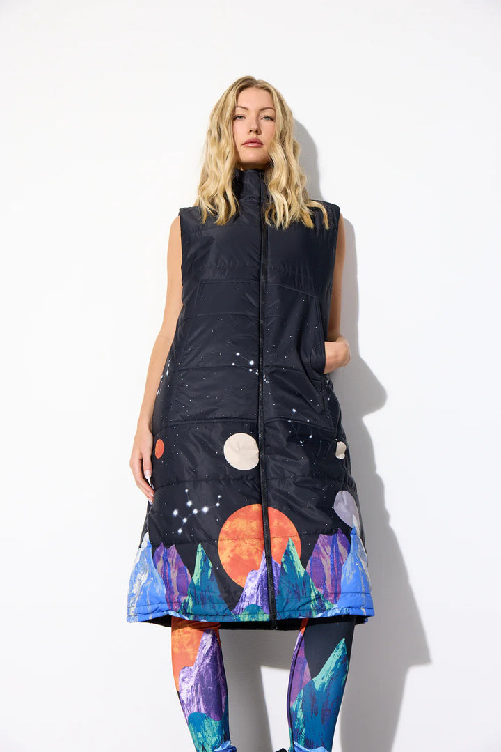 Hunkøn - Justice Long Vest - Outer Space Art Print