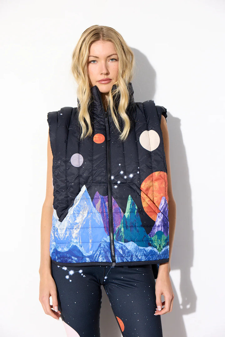 Hunkøn - Justice Short Vest - Outer Space Art Print