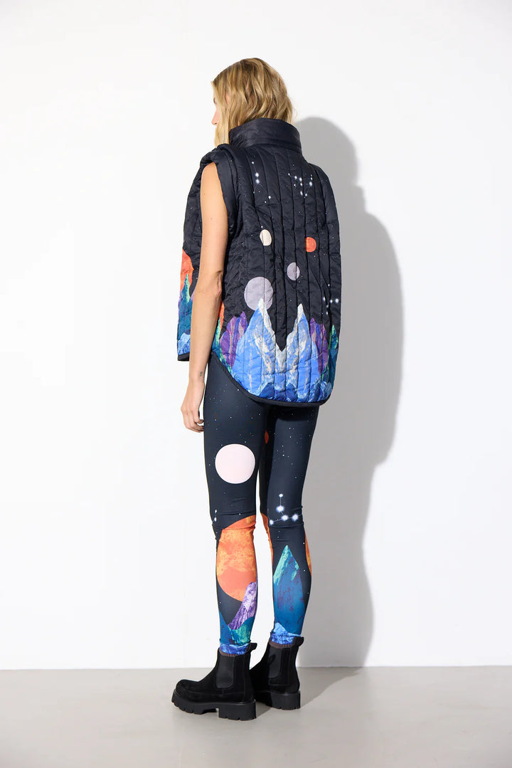 Hunkøn - Justice Short Vest - Outer Space Art Print