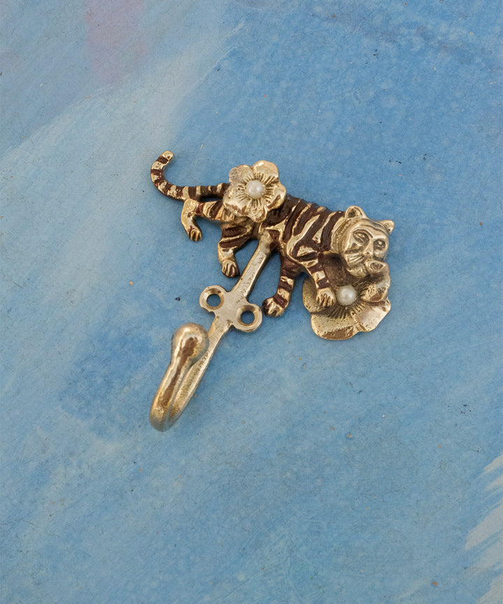 Doing Goods - Lacy Tiger Hook - Onesize