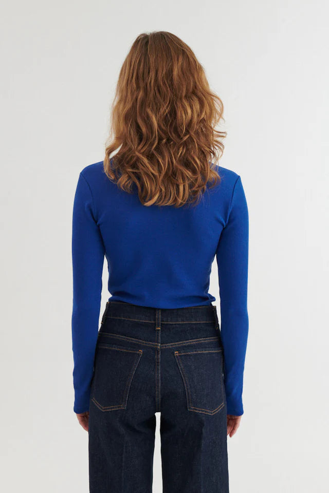 Basic Apparel - Ludmilla LS Tee - Sodalite Blue