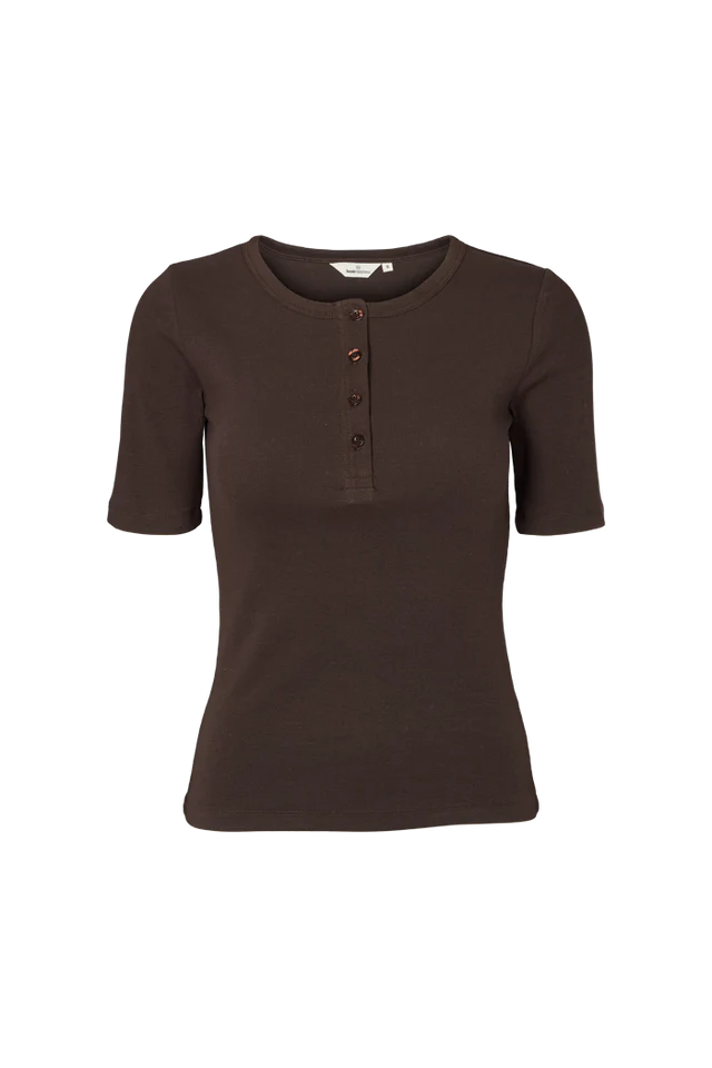 Basic Apparel - Ludmilla SS Granddad T-shirt - Chocolate Torte