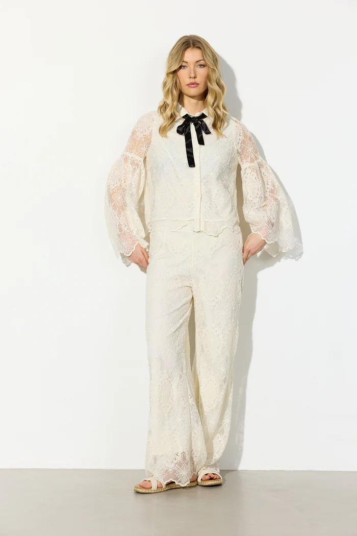 Female - Lulu Lace Shirt - Cream Lace