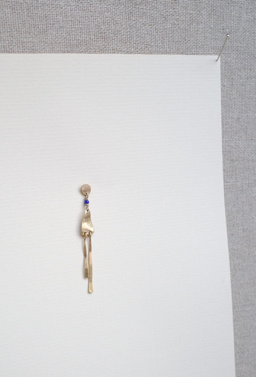 Boii - Rueda Studs - Navy Guld