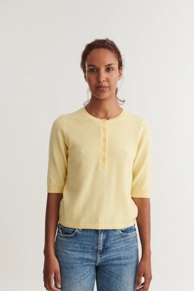 Basic Apparel - Selem Grandda T-shirt Strik - Sunlight