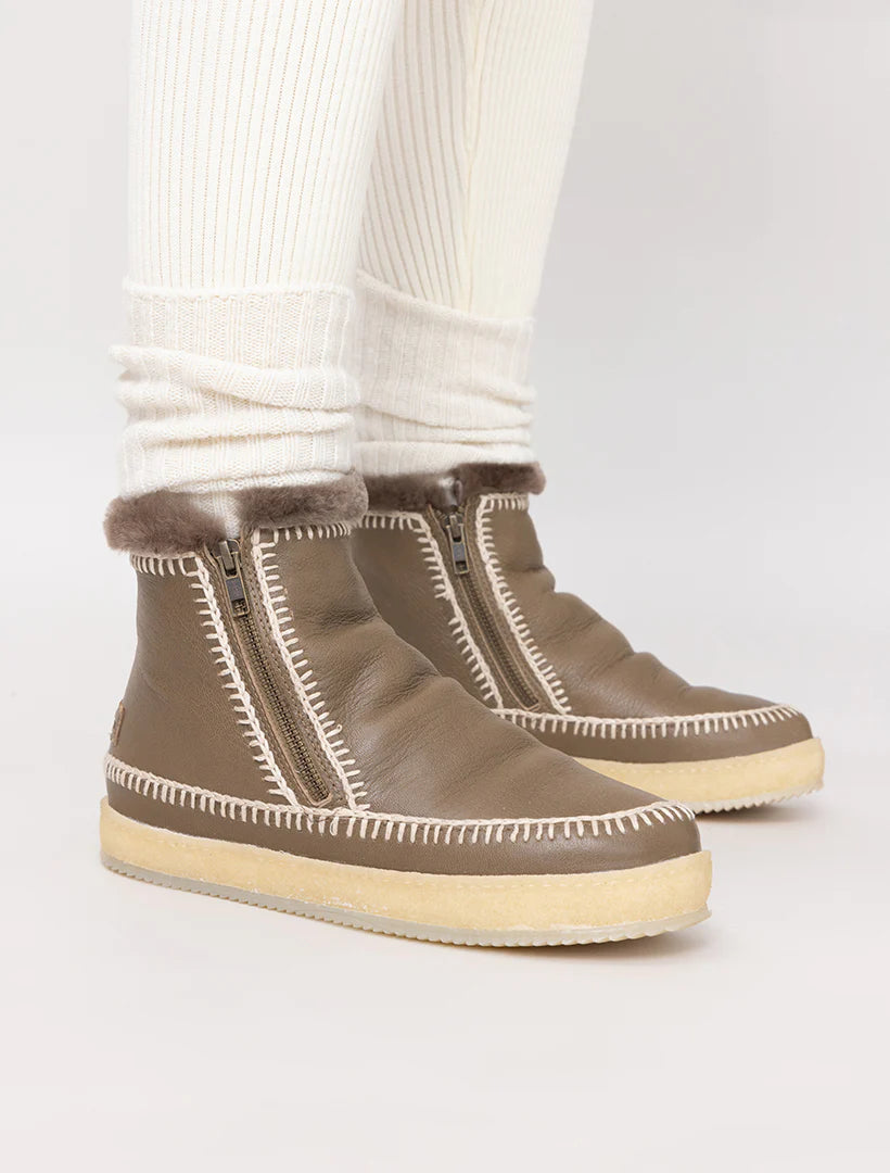 Laidback London -  Setsu Crochet Crepe - Anklelstøvler - Natural