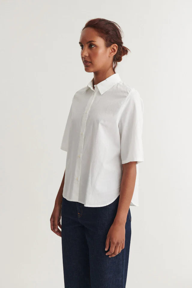 Basic Apparel - Silje Cropped Skjorte - Bright White