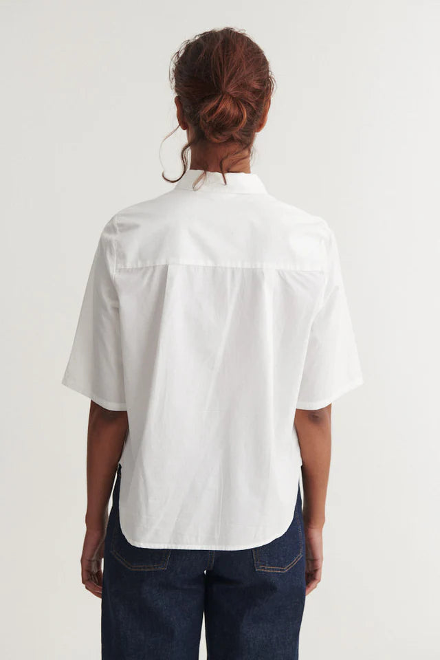 Basic Apparel - Silje Cropped Skjorte - Bright White
