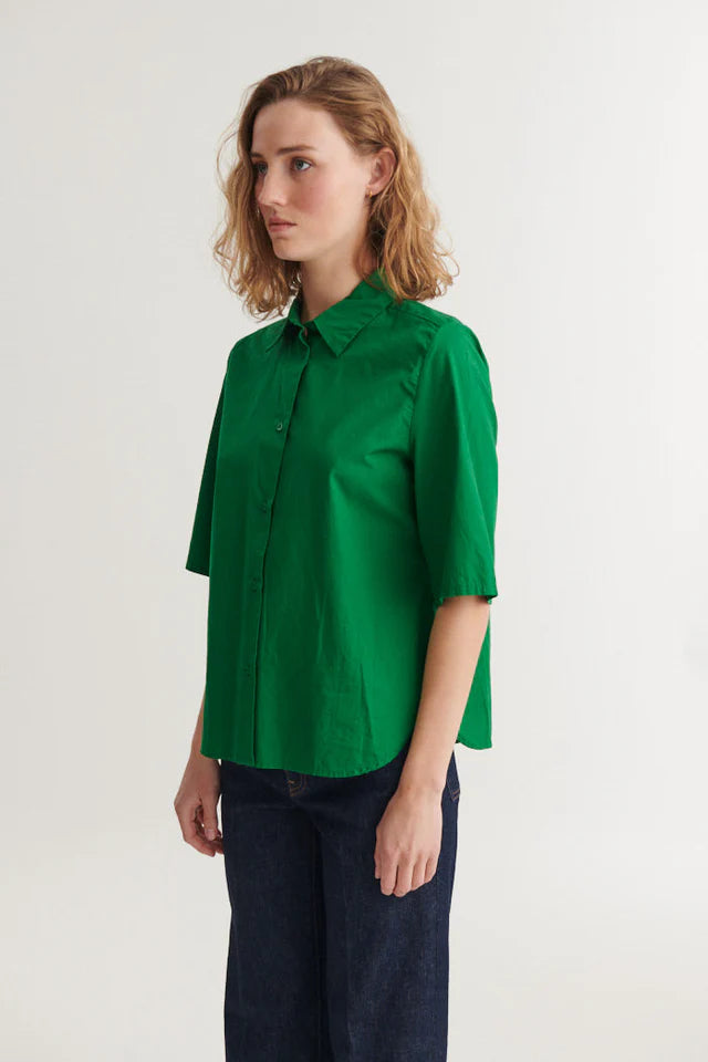 Basic Apparel - Silje SS shirt - Abundant green