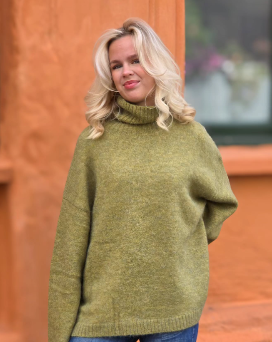 Boii - Sidsel T-Neck Strik - Pear Melange - ONE SIZE