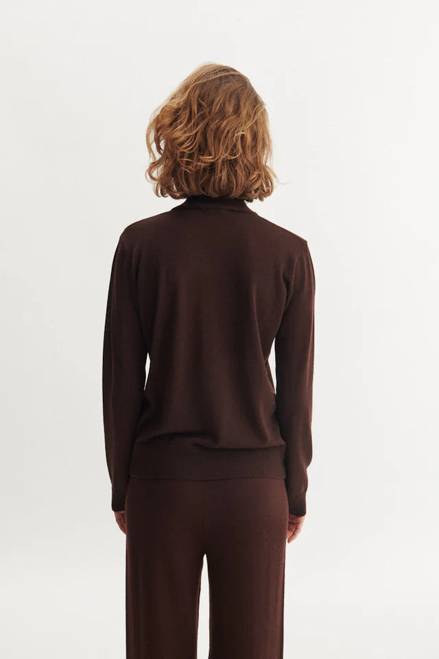 Basic Apparel - Vera Roll Neck - Chocolate Torte