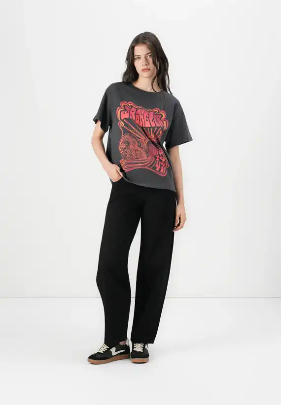 Wrangler - Girlfriend T-shirt - Faded Black