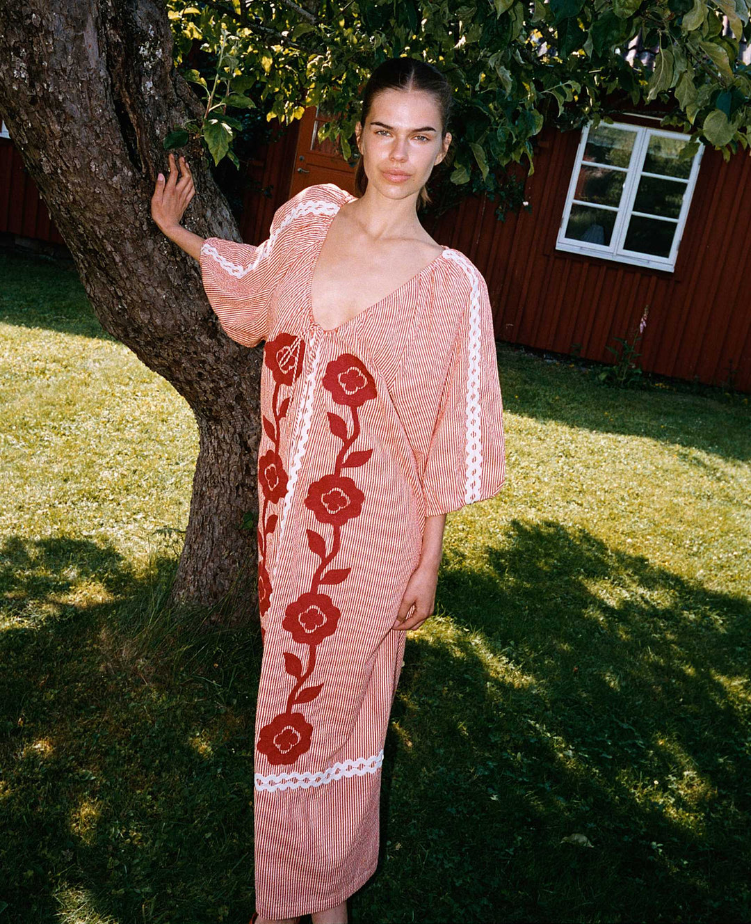 Sissel Edelbo - Abelone Kjole - Red Flower - ONESIZE
