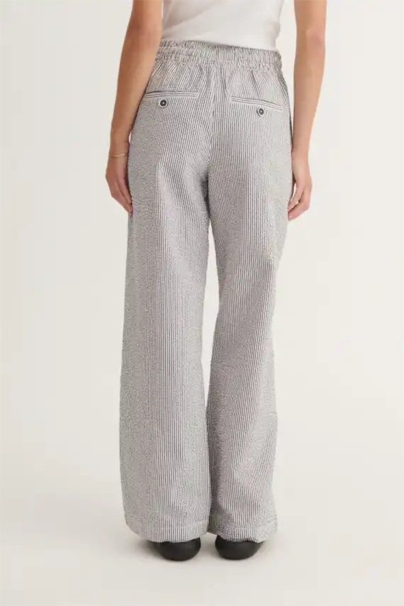 Basic Apparel - Asta Bukser - Bright White/Sky Captain