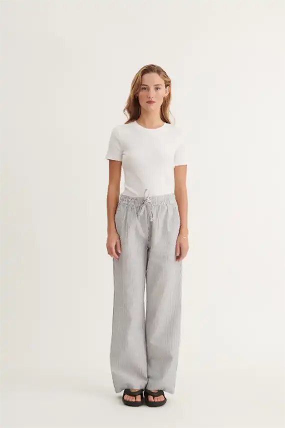 Basic Apparel - Asta Bukser - Bright White/Sky Captain