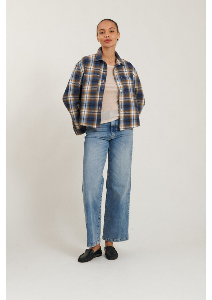 Basic Apparel - Kira Skjorte - Tobacco Brown / Classic Blue