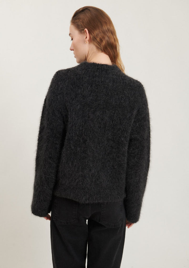 Basic Apparel - Magna H. Neck - Striktrøje