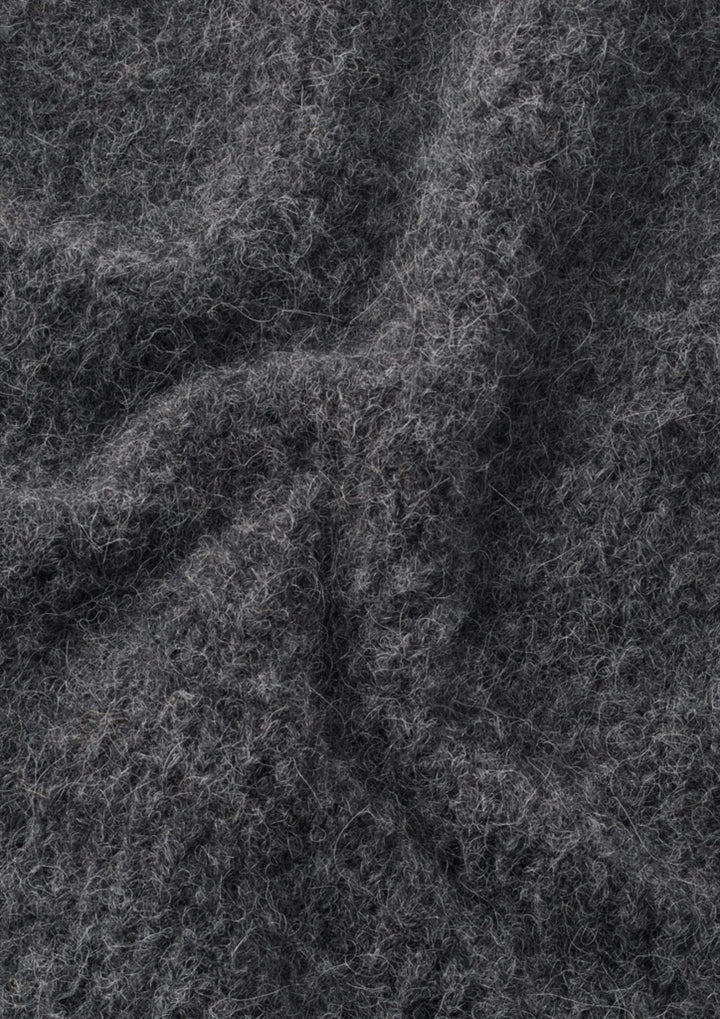 Basic Apparel - Magna H. Neck - Striktrøje