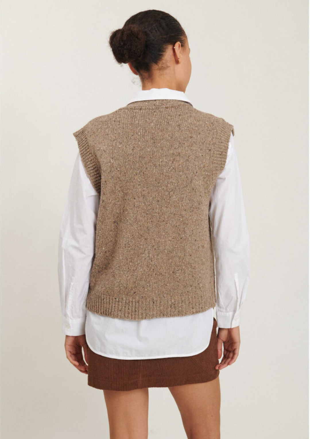 Basic Apparel - Puzzle Vest - Greige