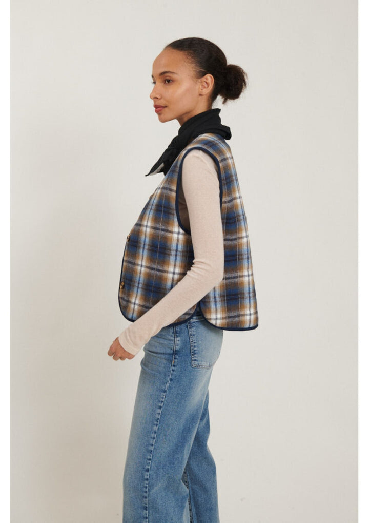 Basic Apparel - Trudie Vest - Tobacco / Classic Blue