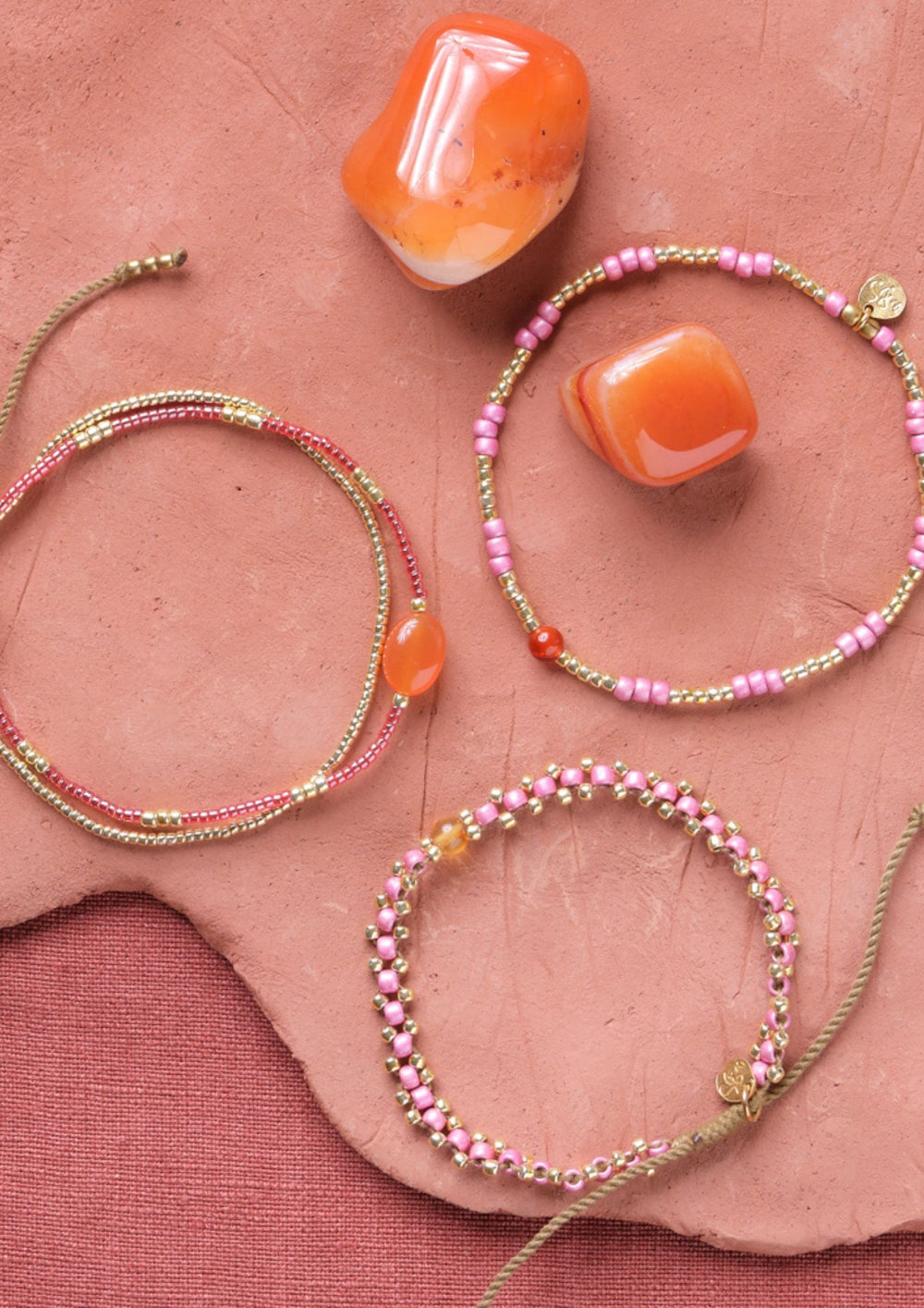 A Beautiful Story - Eternal Armbånd Gold - Carnelian - Onesize